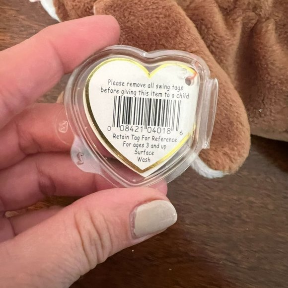 Ears the Rabbit, Ty Beanie Baby -  Style Number #4018 - Picture 5 of 7